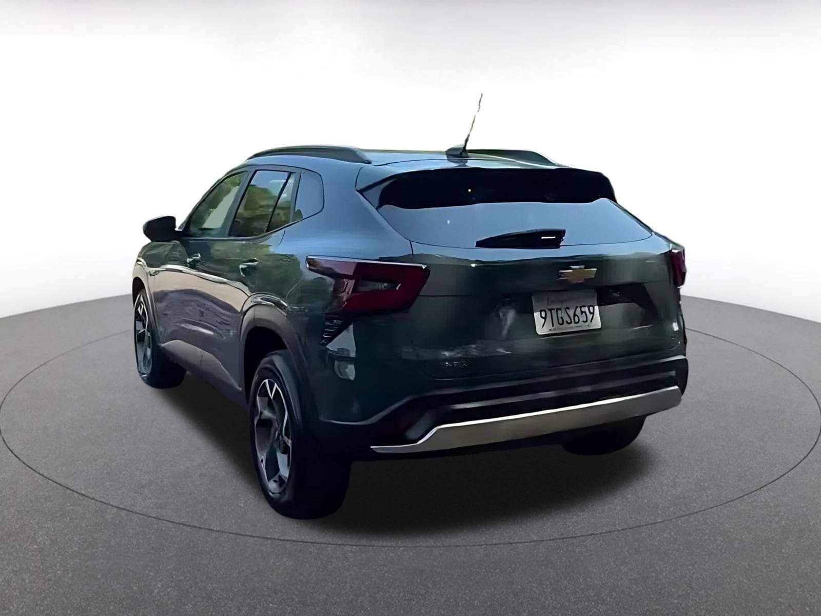 Thumbnail: 2025 Chevrolet Trax - 11