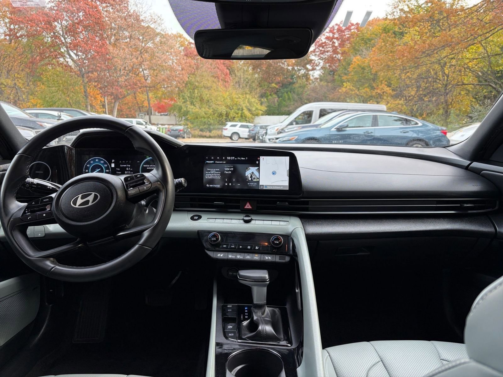 Thumbnail: 2025 Hyundai Elantra - 32