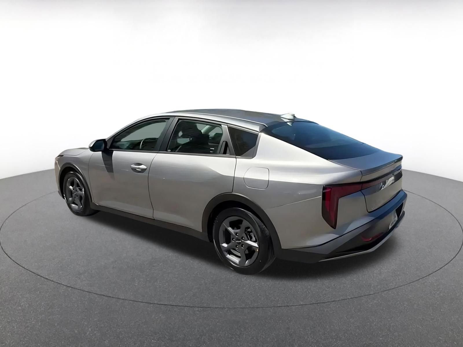 Thumbnail: 2025 Kia K4 - 10