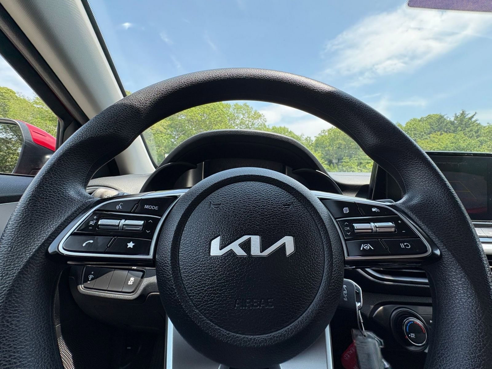 Thumbnail: 2024 Kia Forte - 23