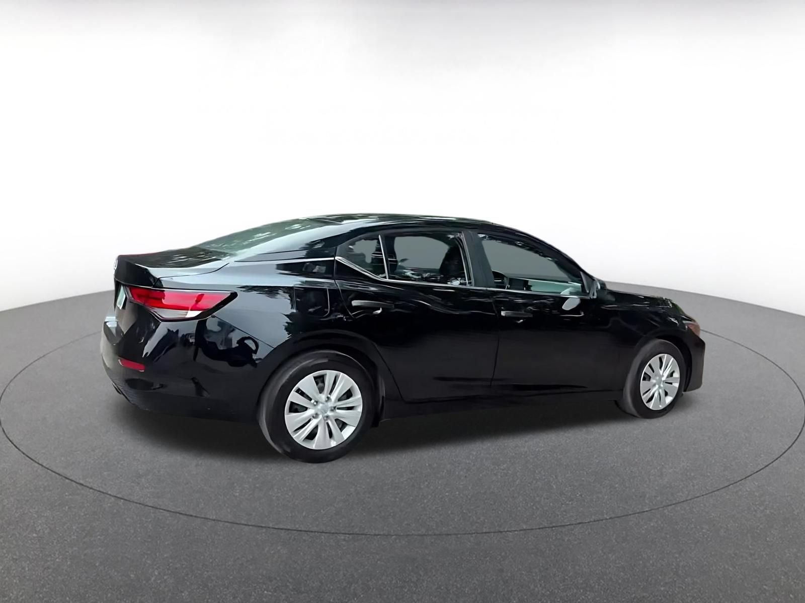 Thumbnail: 2025 Nissan Sentra - 14