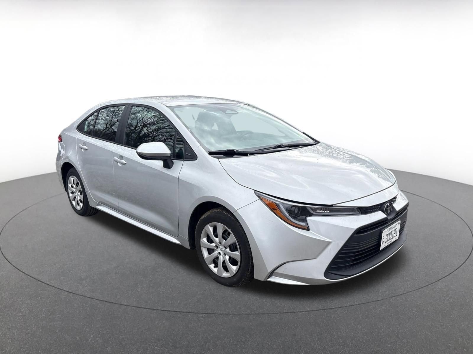 Thumbnail: 2025 Toyota Corolla - 1