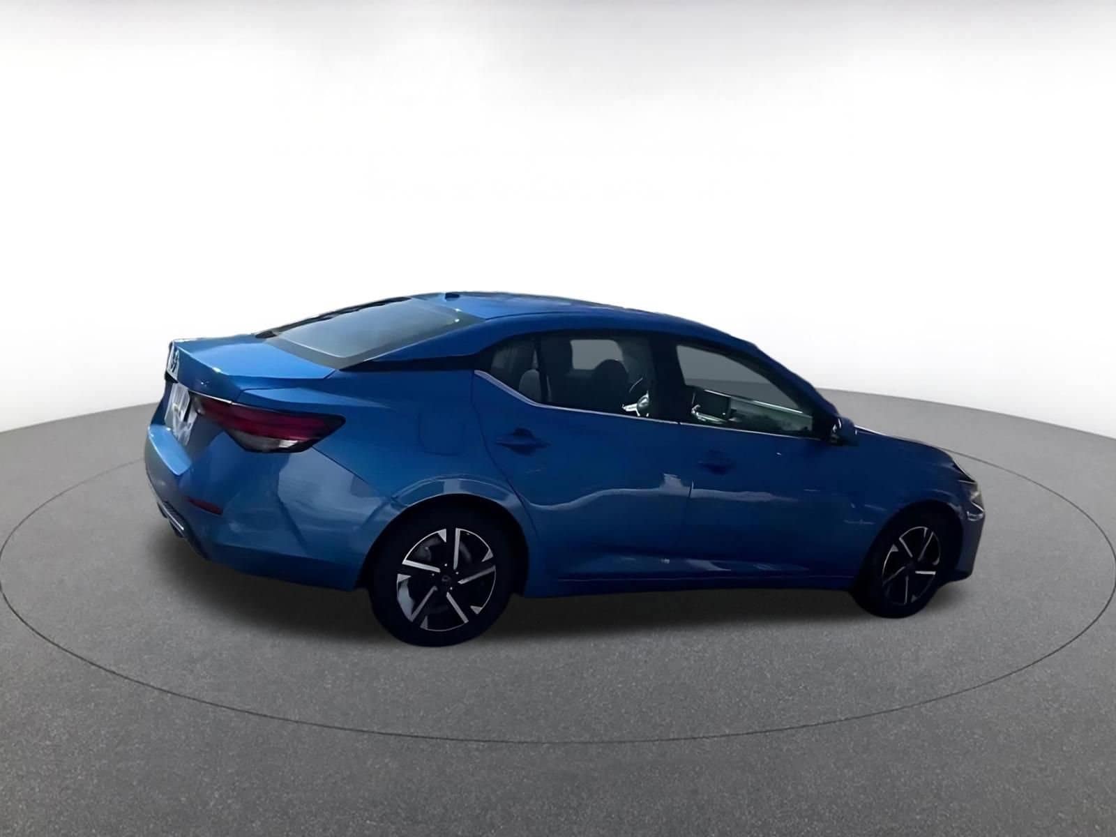 Thumbnail: 2025 Nissan Sentra - 14
