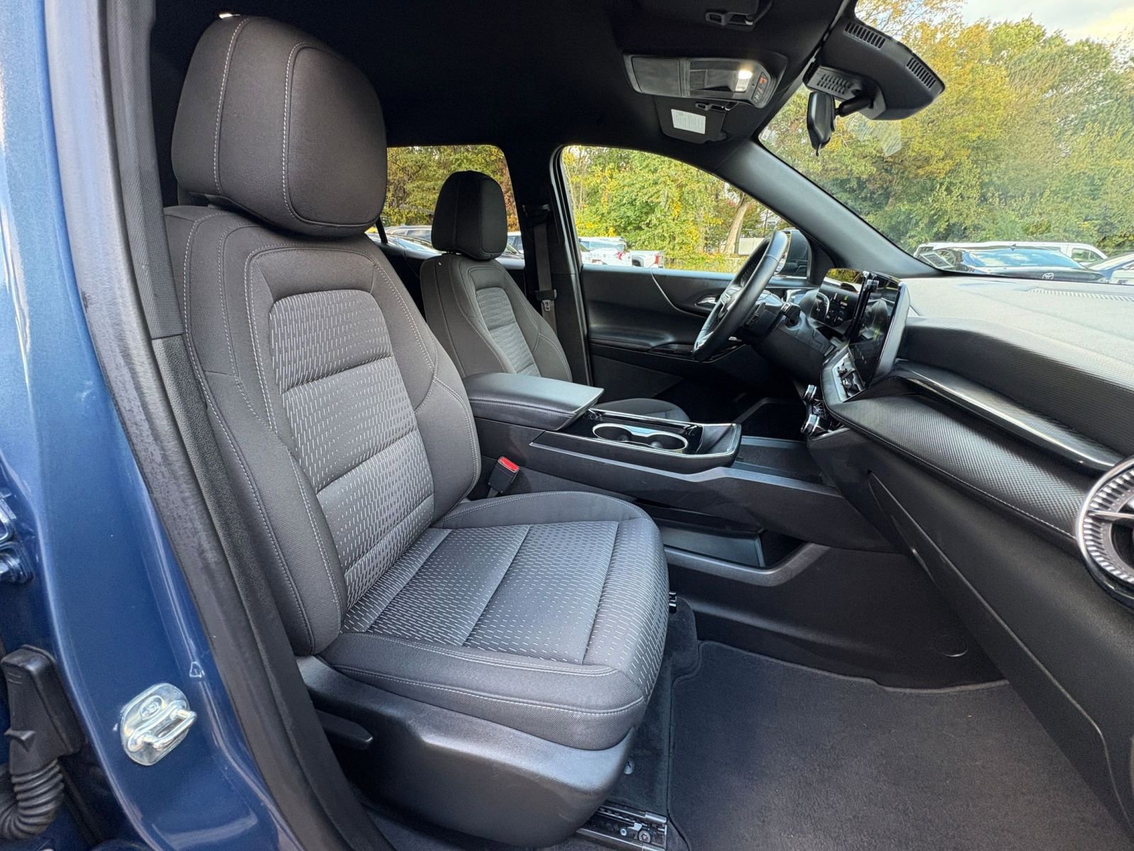 Thumbnail: 2025 Chevrolet Equinox - 35