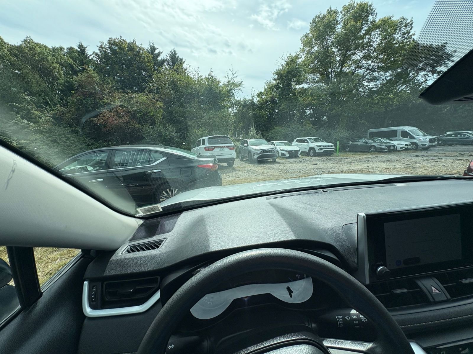 Thumbnail: 2024 Toyota RAV4 - 32