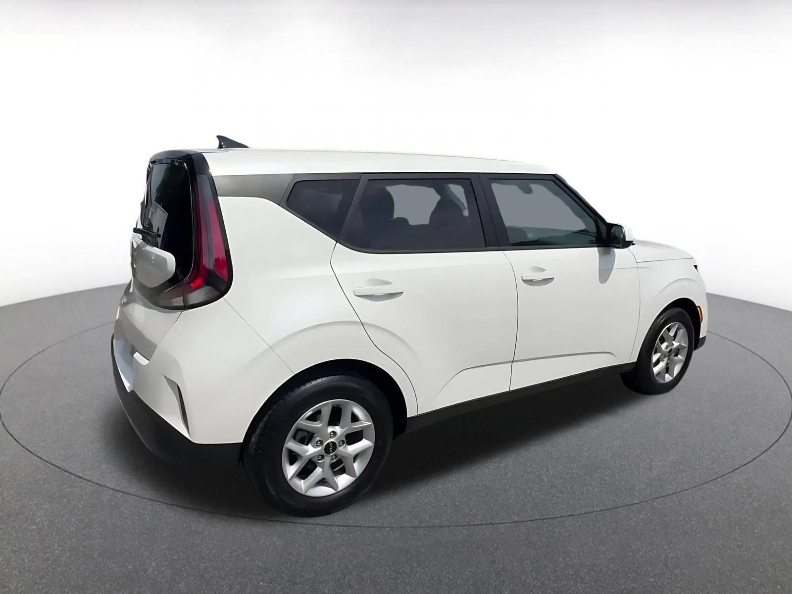 Thumbnail: 2025 Kia Soul - 12