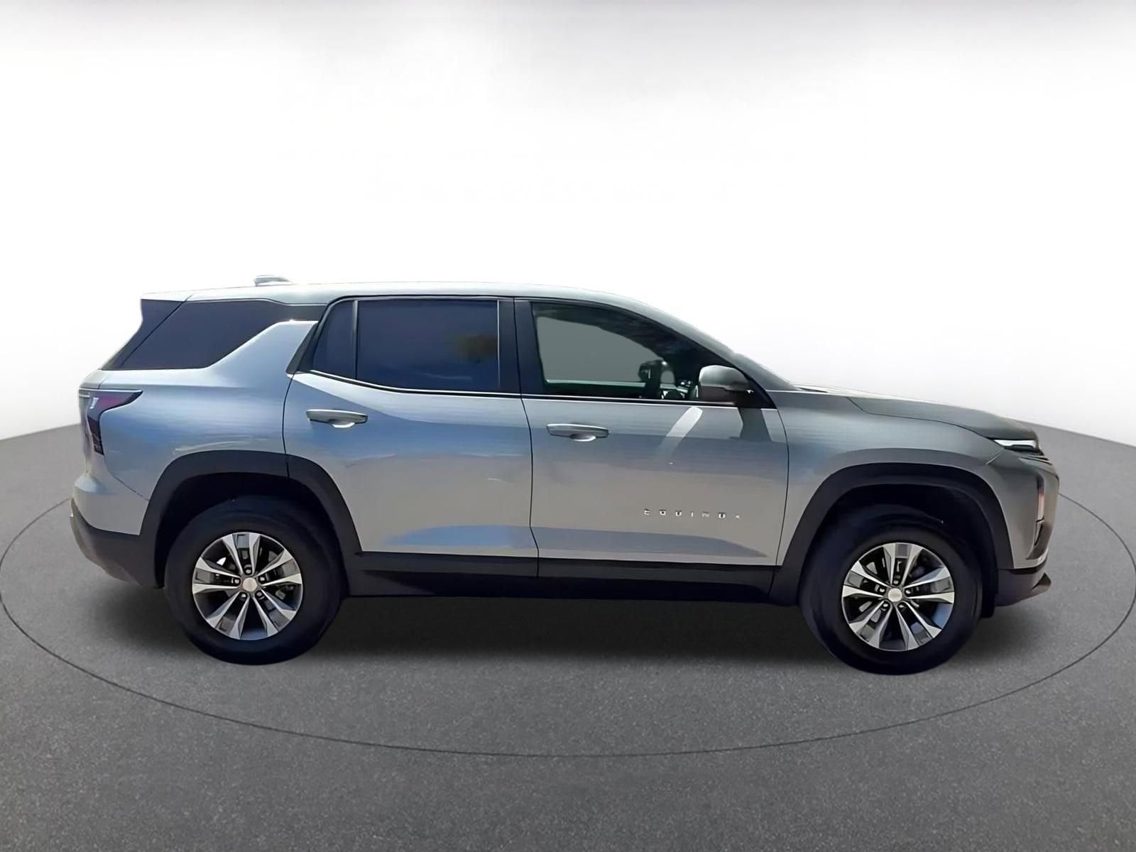 Thumbnail: 2025 Chevrolet Equinox - 16