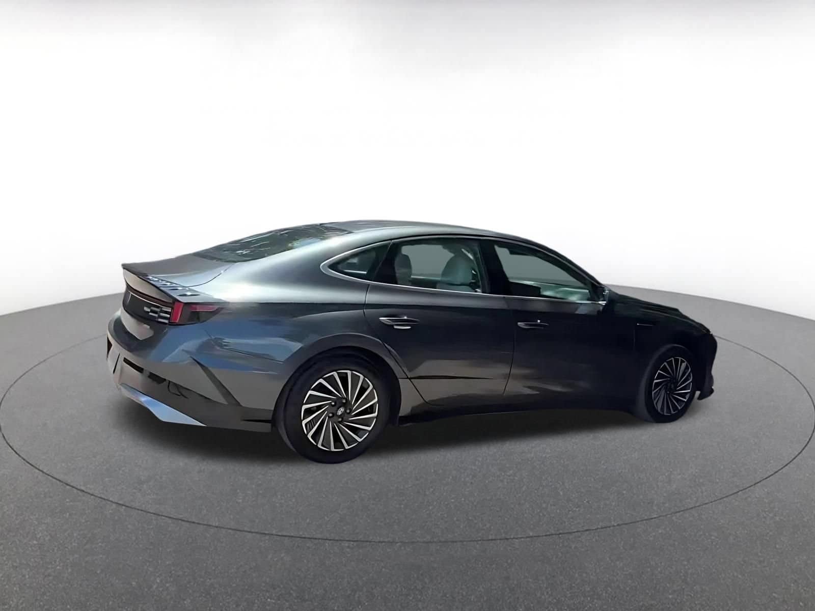 Thumbnail: 2025 Hyundai Sonata - 11