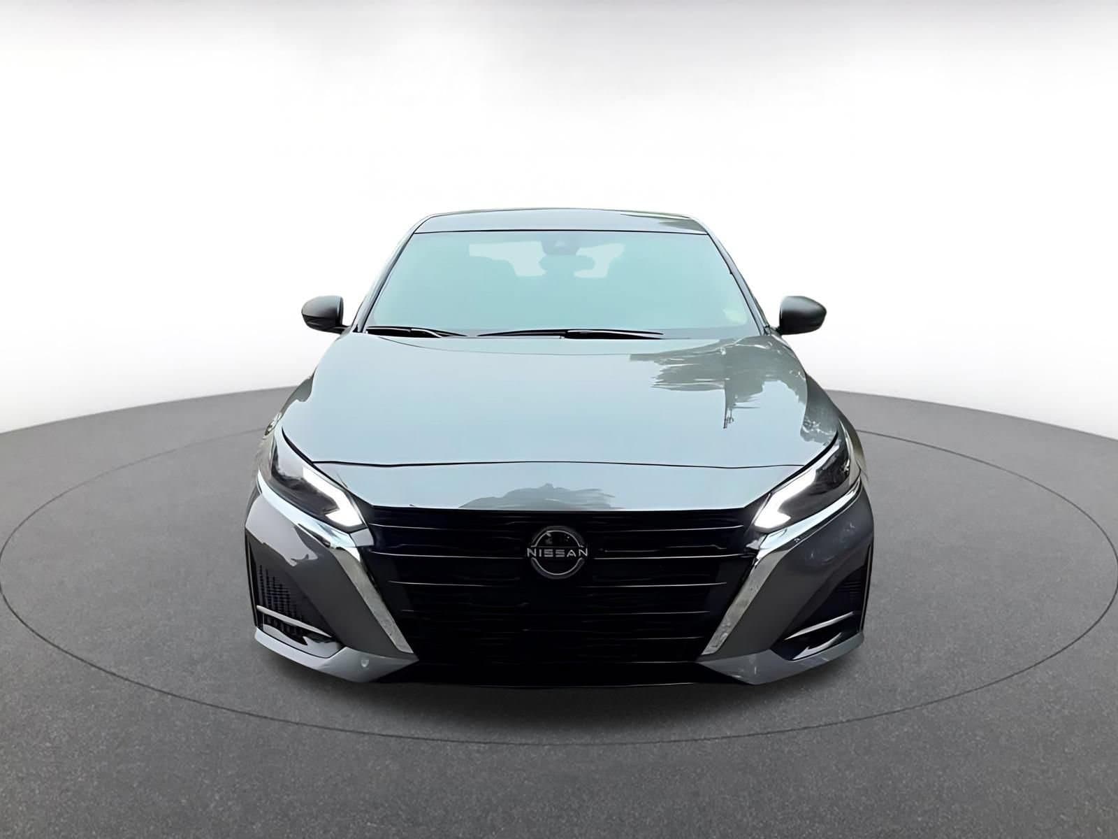 Thumbnail: 2025 Nissan Altima - 4