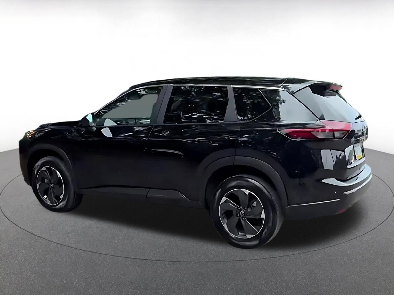 Thumbnail: 2025 Nissan Rogue - 15