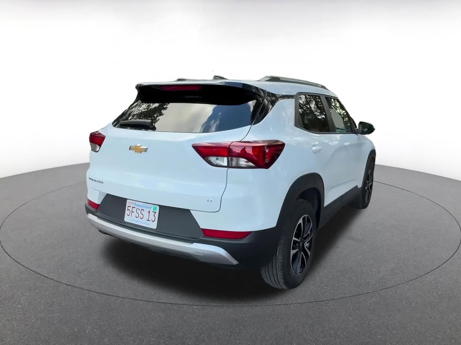 Thumbnail: 2025 Chevrolet TrailBlazer - 14