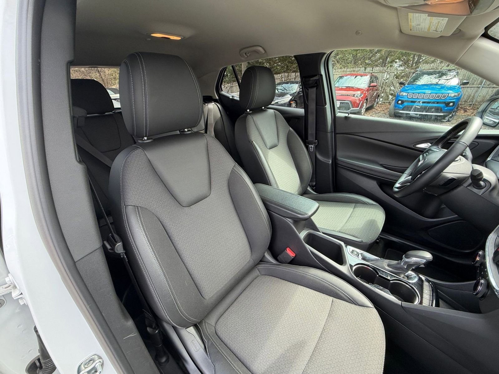 Thumbnail: 2025 Buick Encore GX - 35