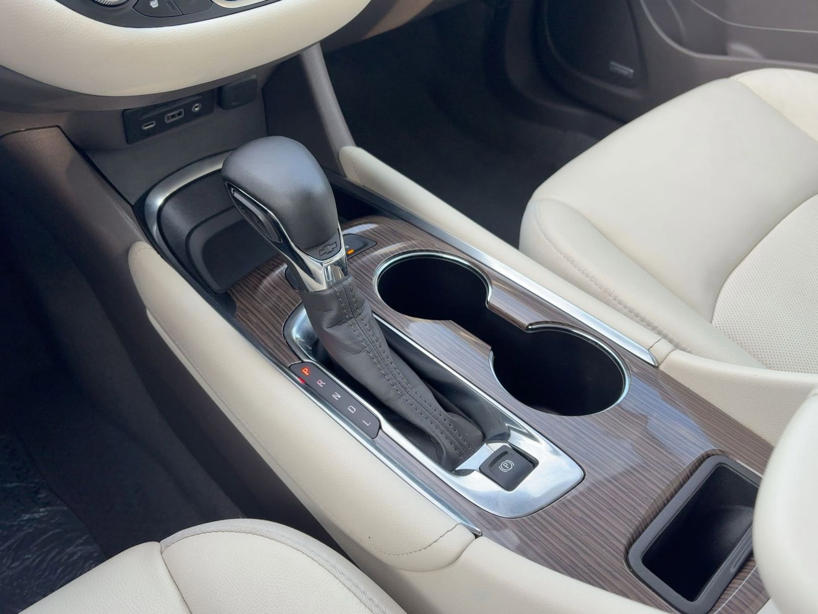 Thumbnail: 2024 Chevrolet Malibu - 15