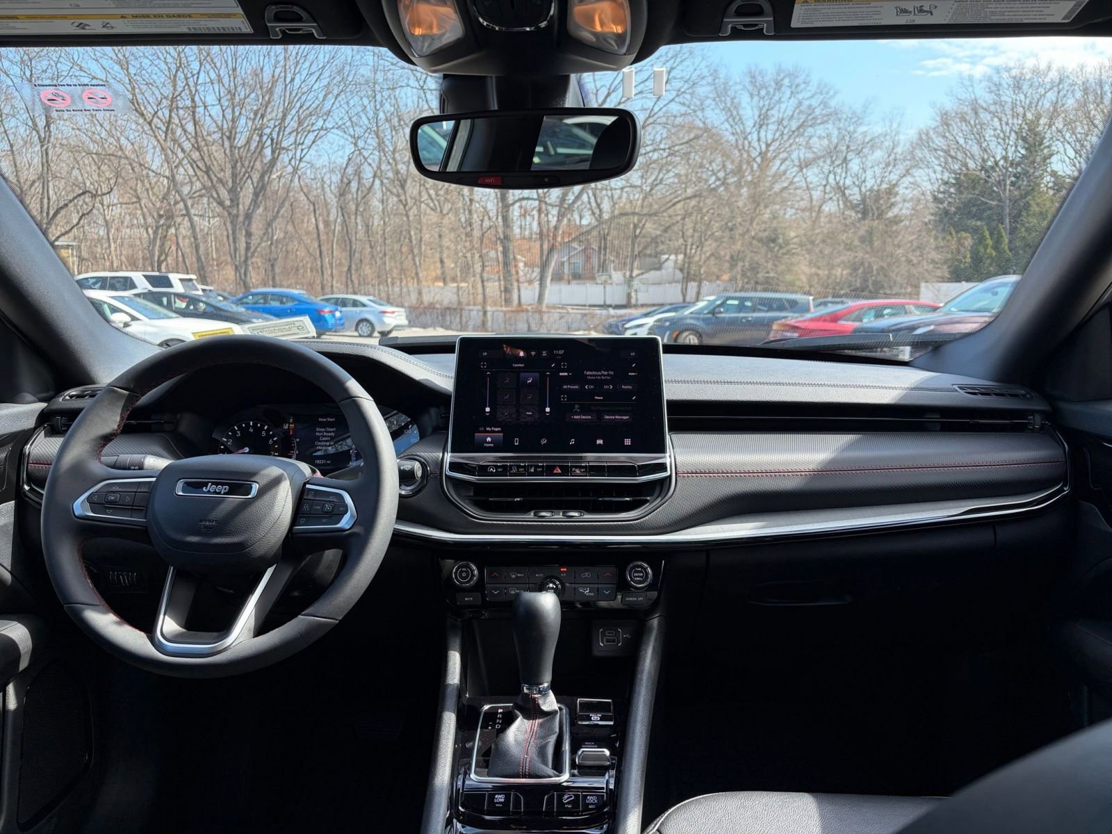 Thumbnail: 2025 Jeep Compass - 32