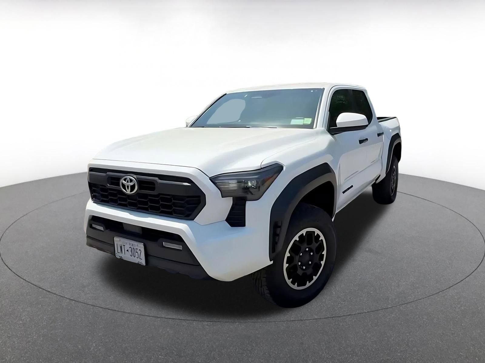 Thumbnail: 2025 Toyota Tacoma - 7
