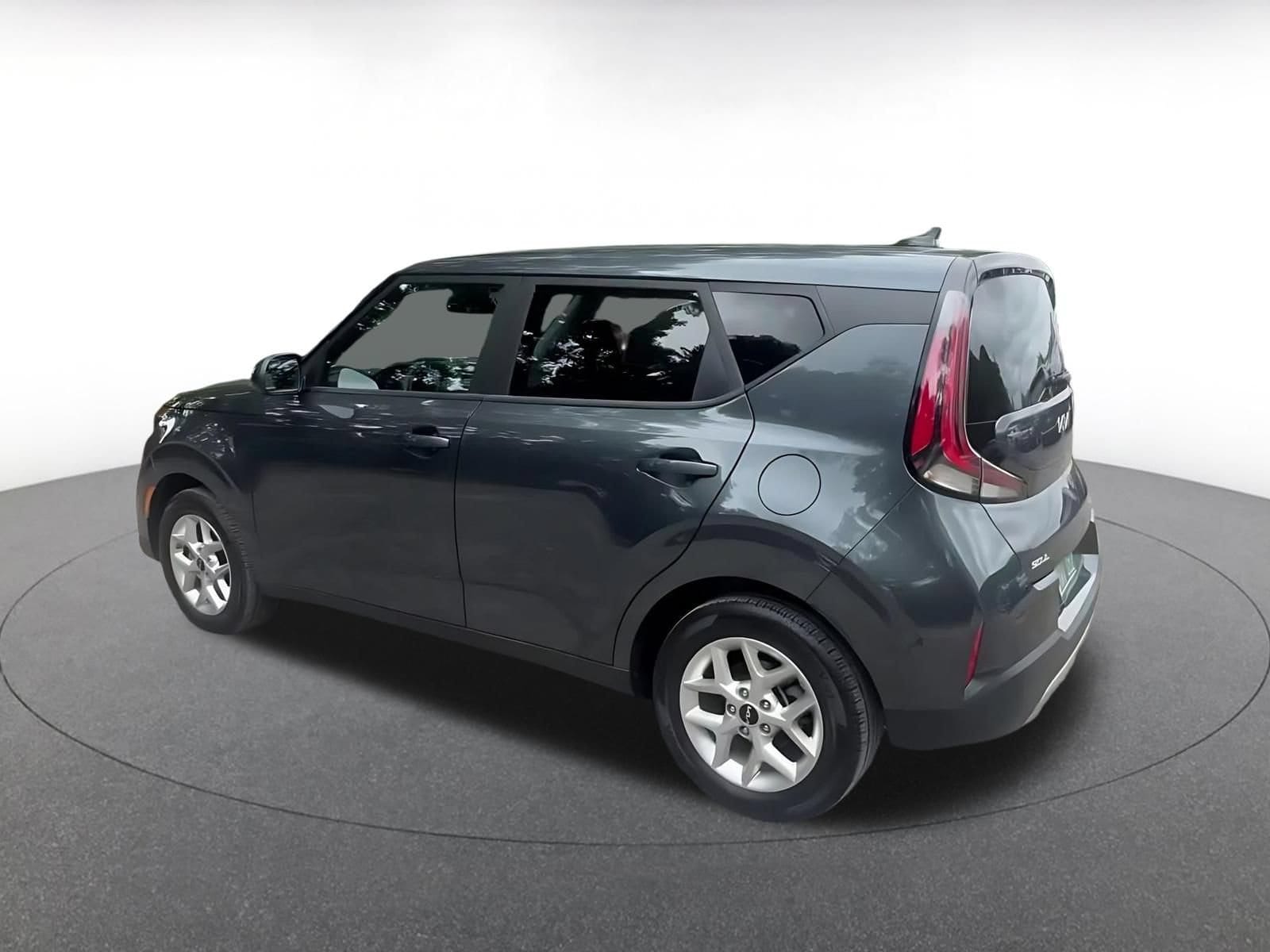 Thumbnail: 2025 Kia Soul - 10