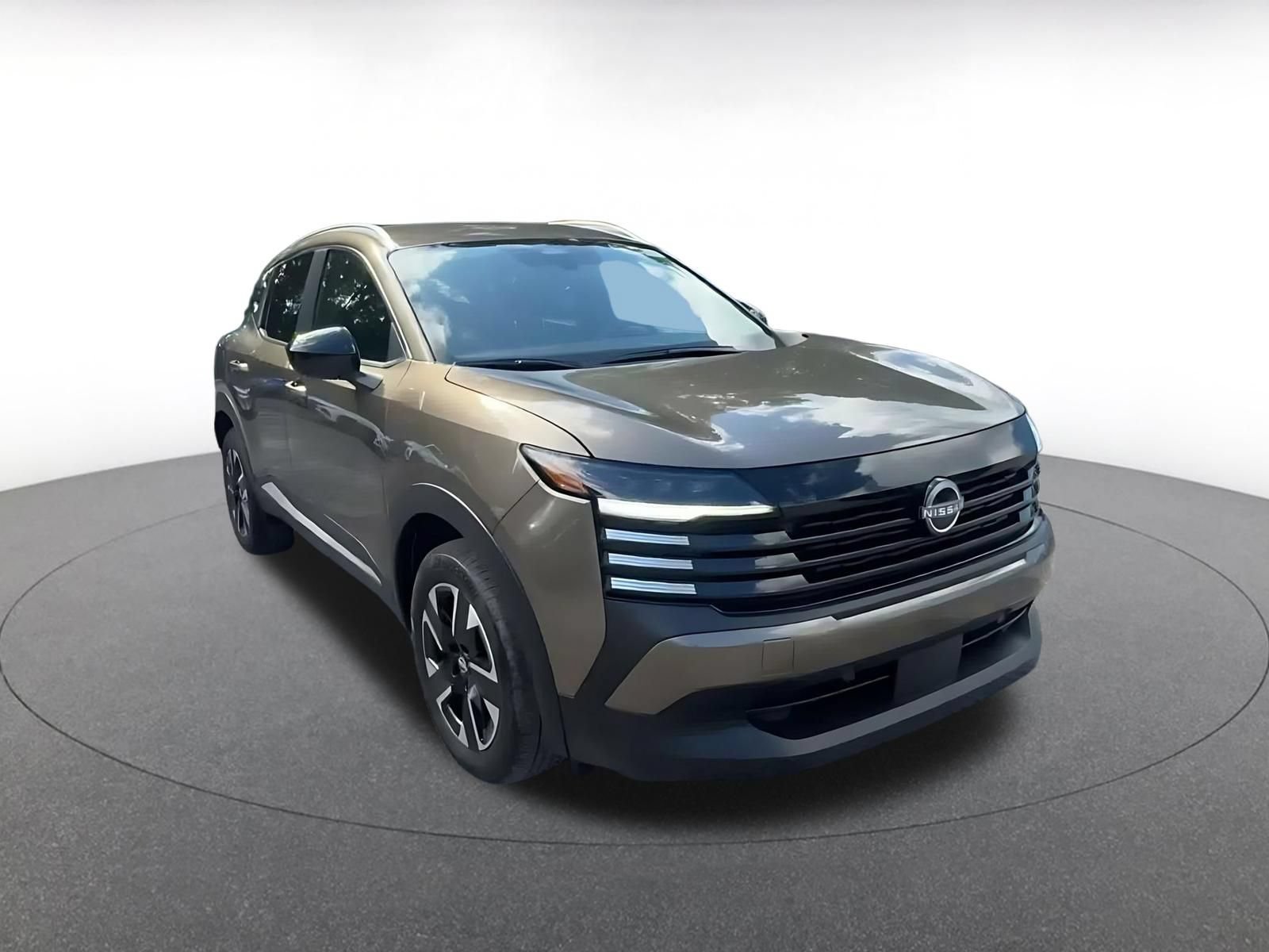 Thumbnail: 2026 Nissan Kicks - 3