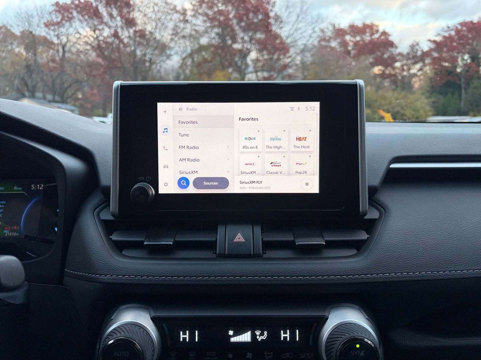 Thumbnail: 2025 Toyota RAV4 - 21