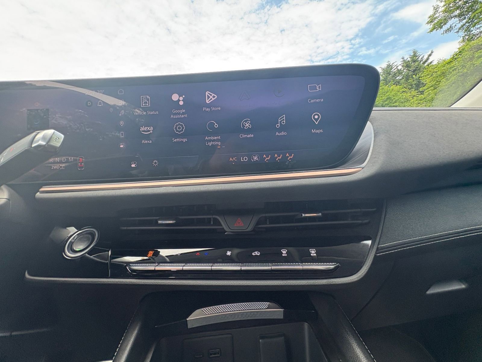 Thumbnail: 2024 Buick Envision - 18