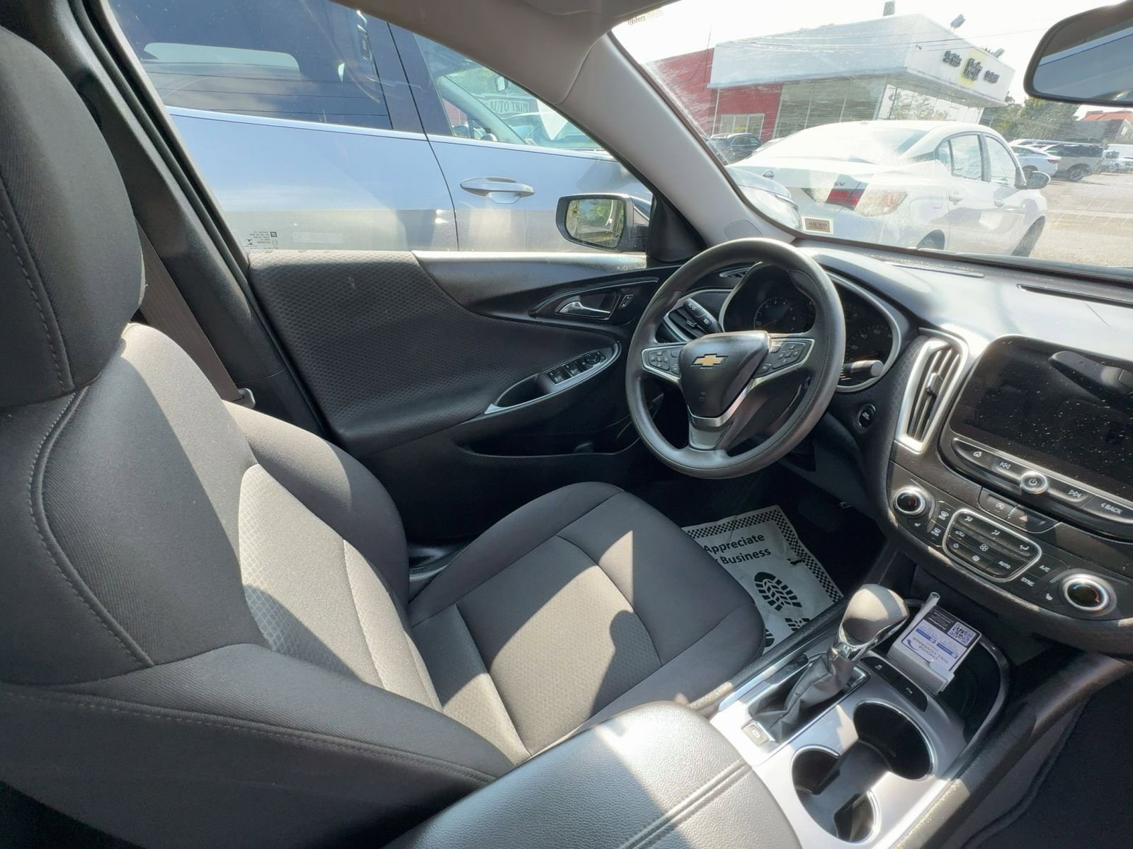 Thumbnail: 2024 Chevrolet Malibu - 12