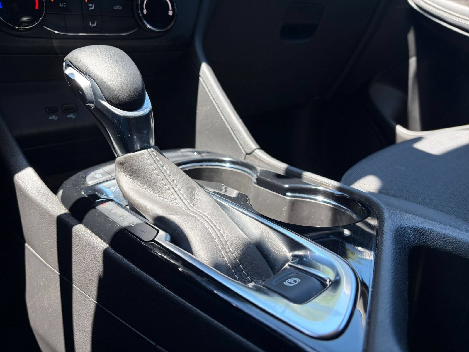Thumbnail: 2025 Buick Encore GX - 35