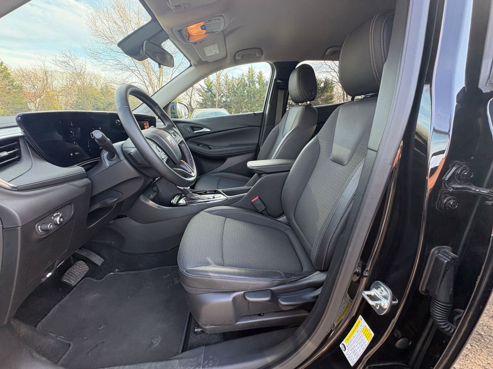 Thumbnail: 2025 Buick Encore GX - 24