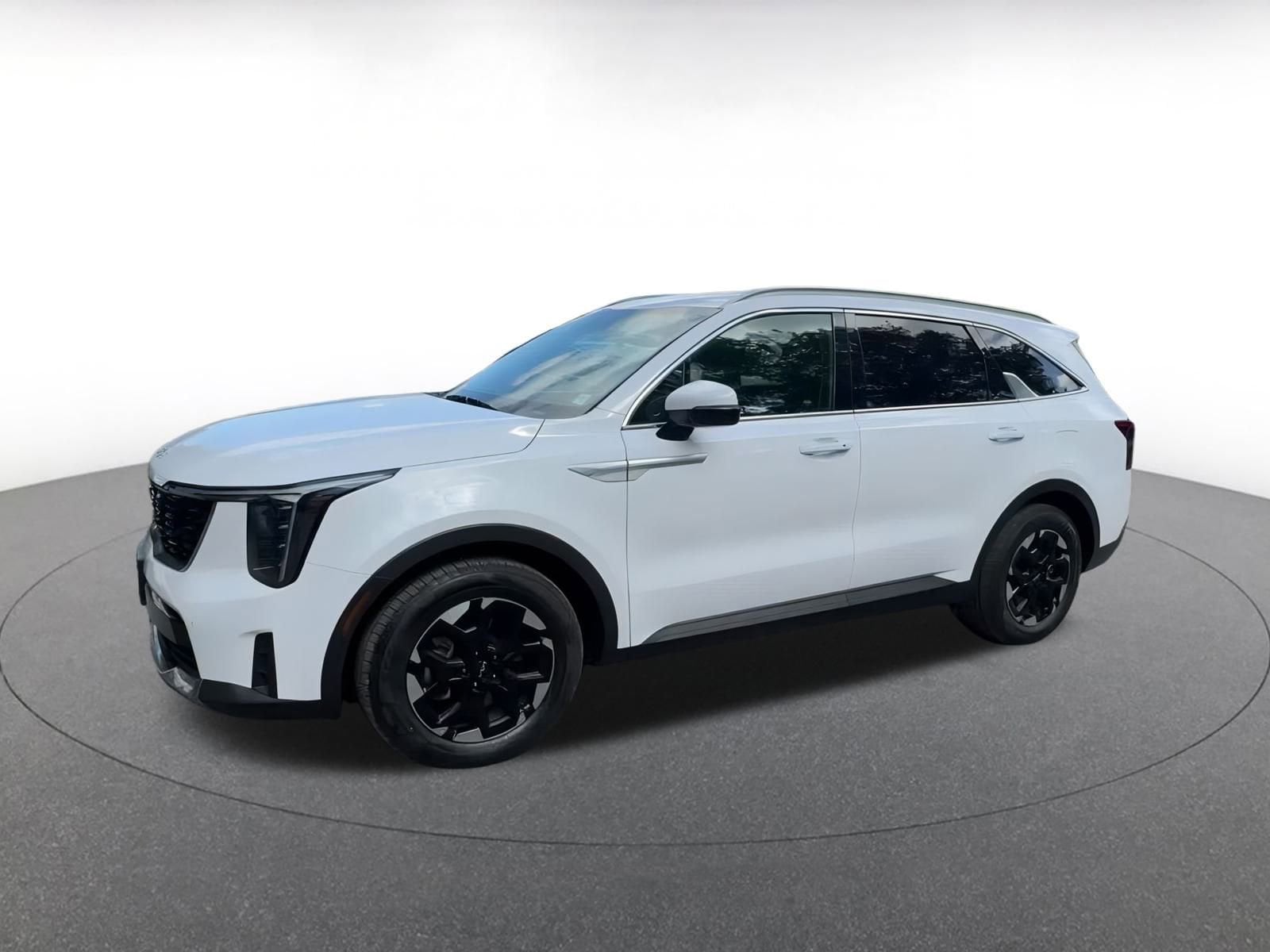 Thumbnail: 2024 Kia Sorento - 7