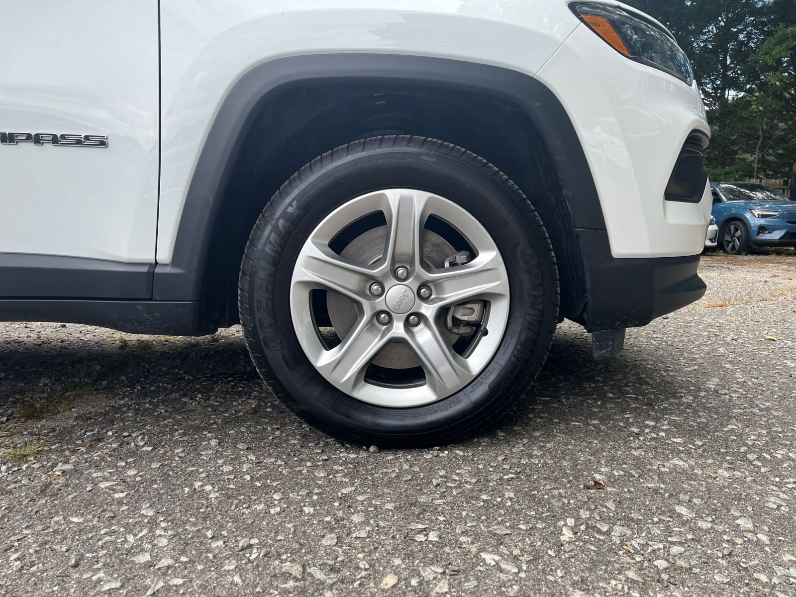 Thumbnail: 2023 Jeep Compass - 29