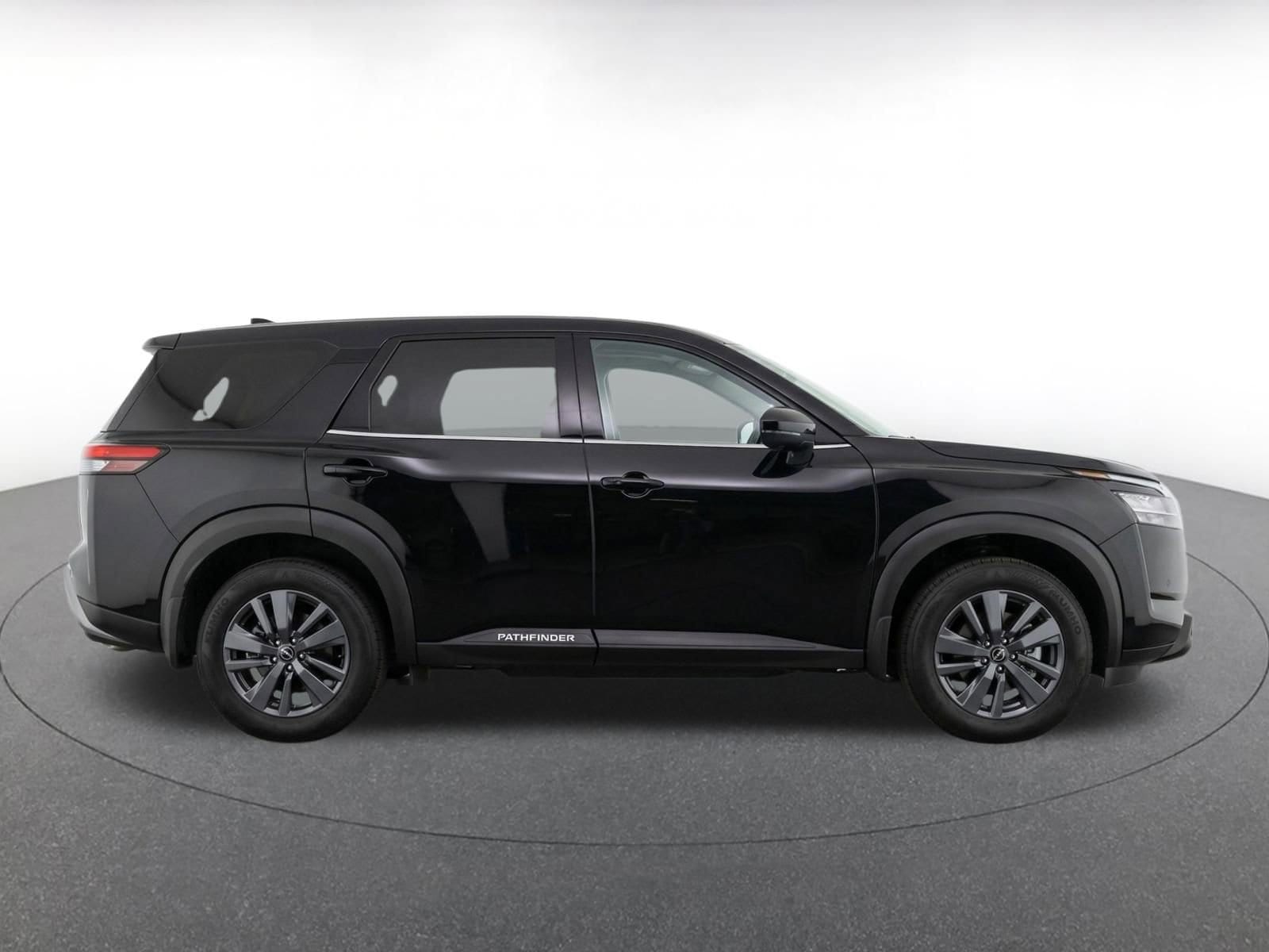 Thumbnail: 2025 Nissan Pathfinder - 9