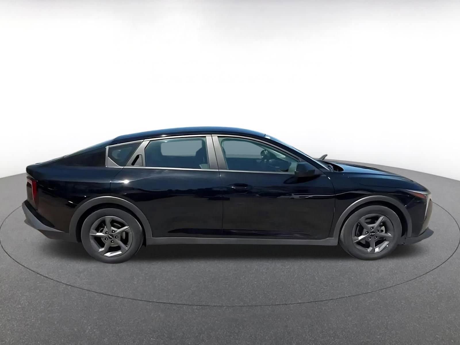 Thumbnail: 2025 Kia K4 - 14