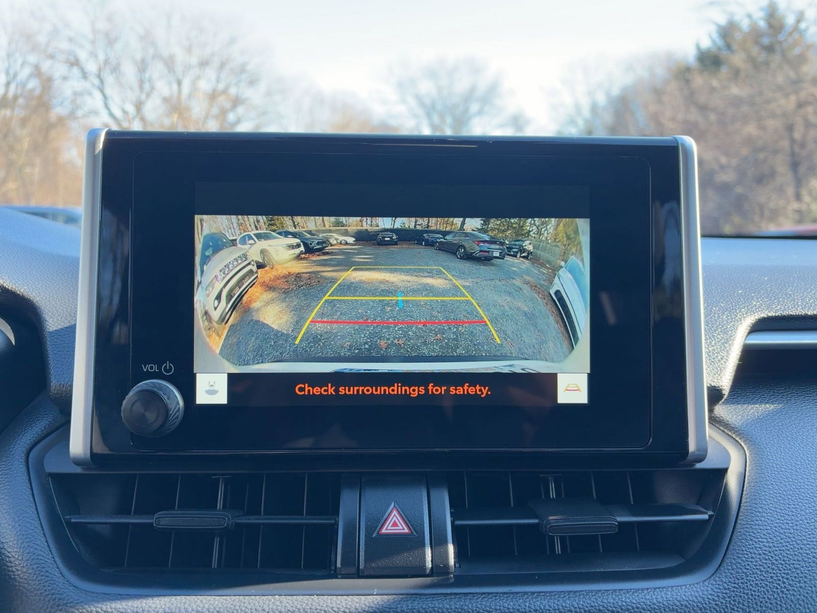 Thumbnail: 2025 Toyota RAV4 - 34