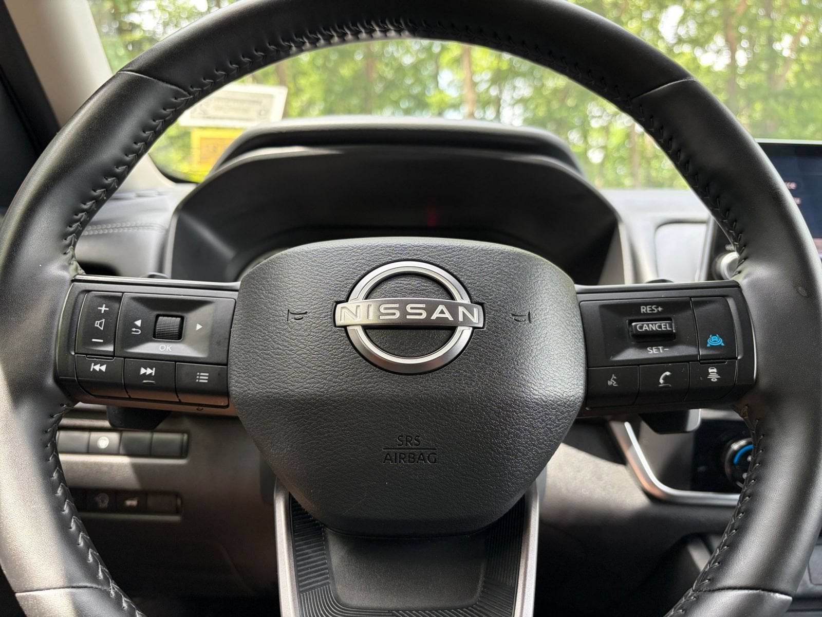 Thumbnail: 2025 Nissan Rogue - 30