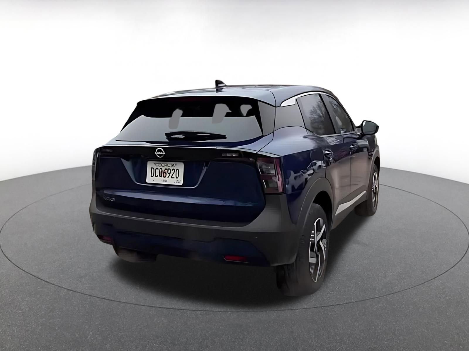 Thumbnail: 2025 Nissan Kicks - 14