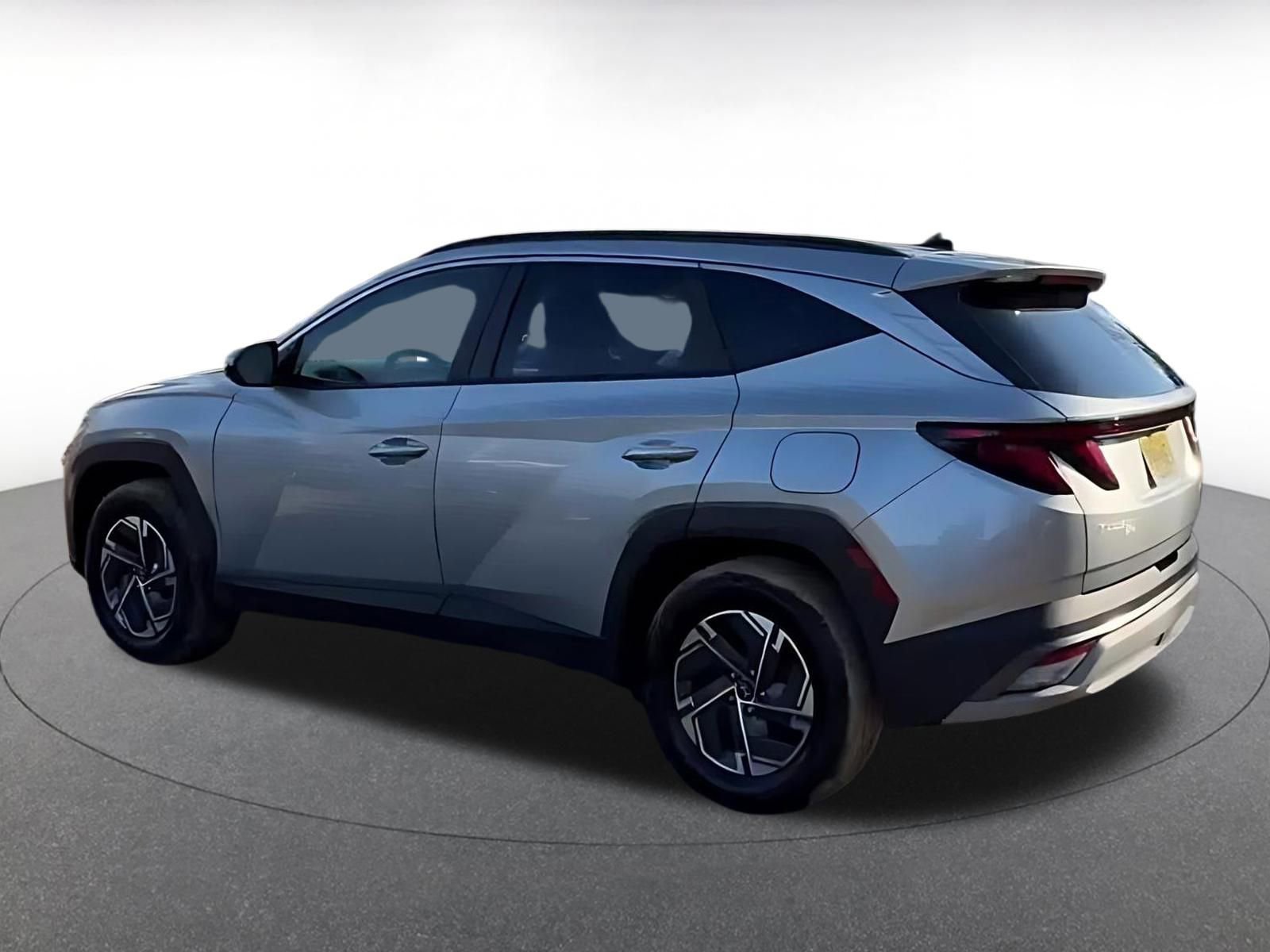 Thumbnail: 2025 Hyundai Tucson - 10