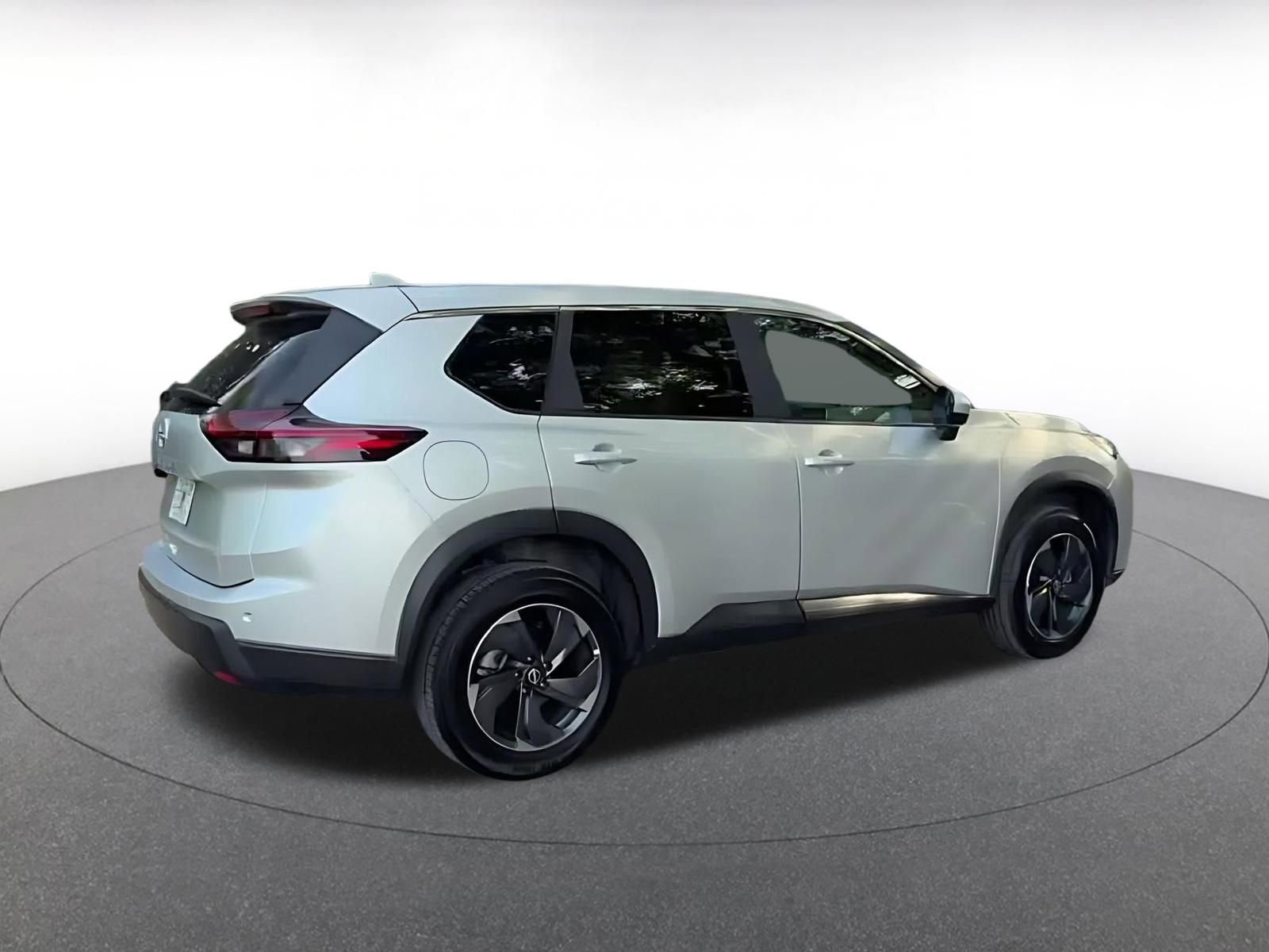 Thumbnail: 2025 Nissan Rogue - 15