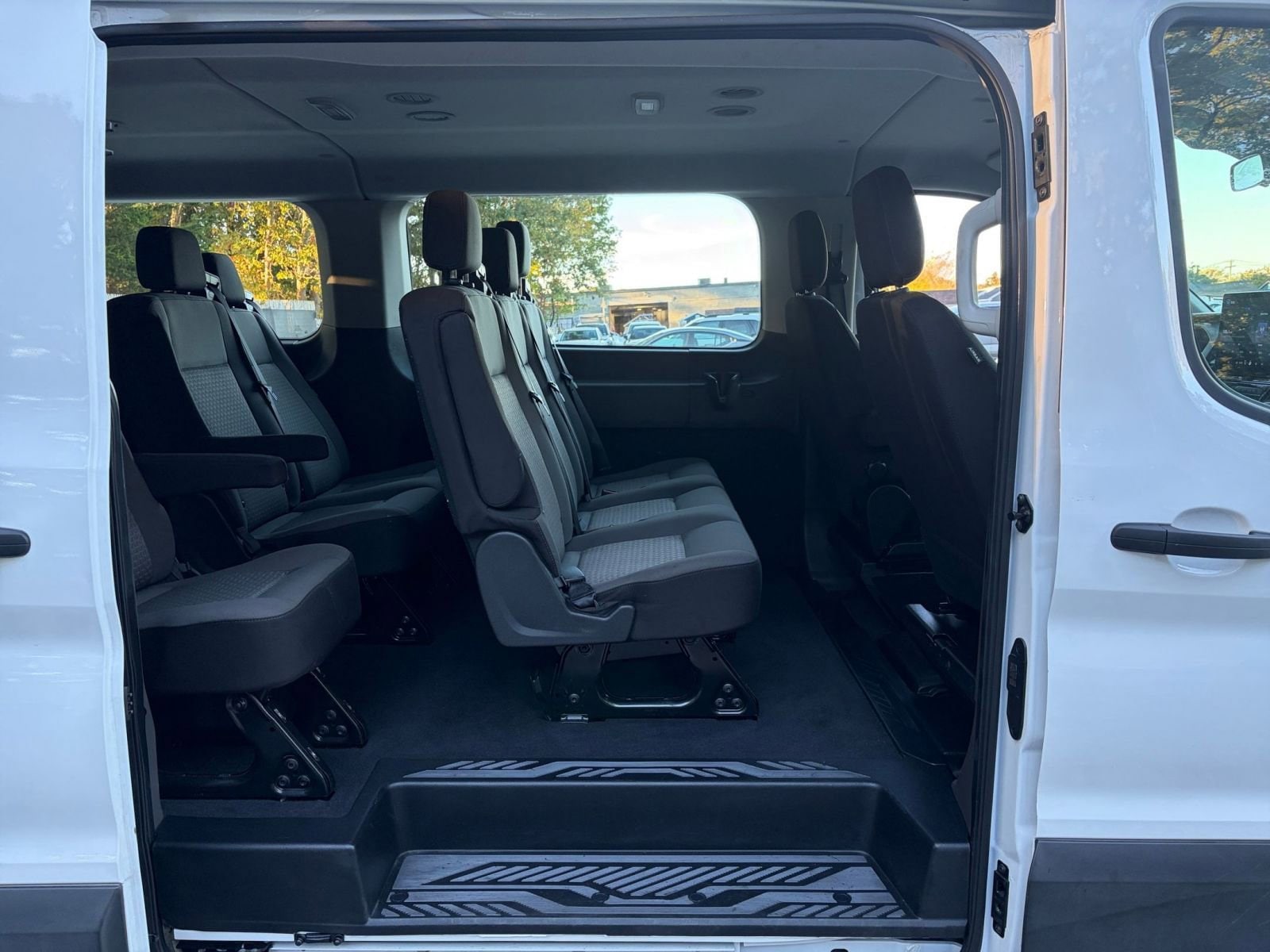 Thumbnail: 2024 Ford Econoline - 25