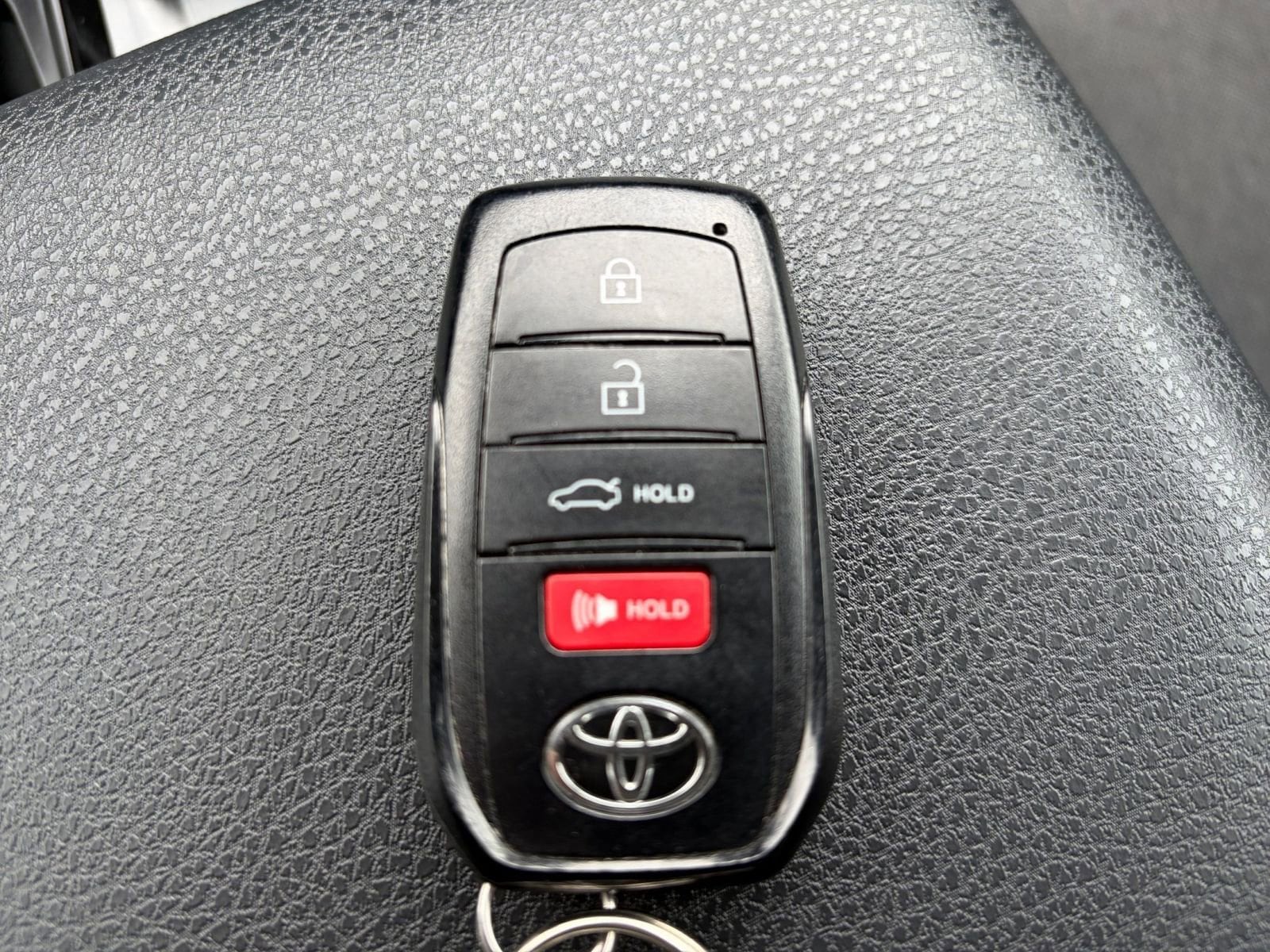 Thumbnail: 2025 Toyota Camry - 22