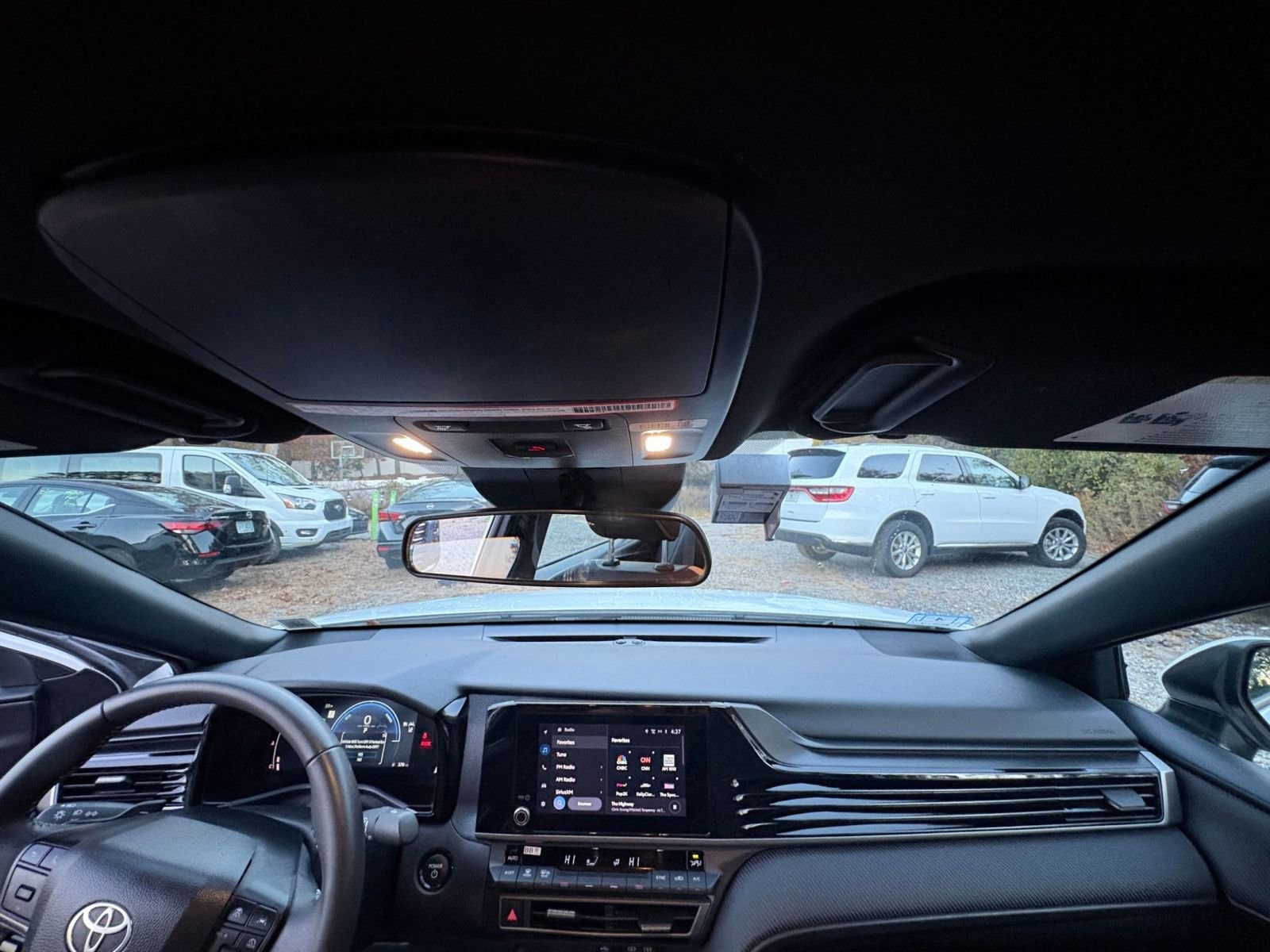 Thumbnail: 2025 Toyota Camry - 31