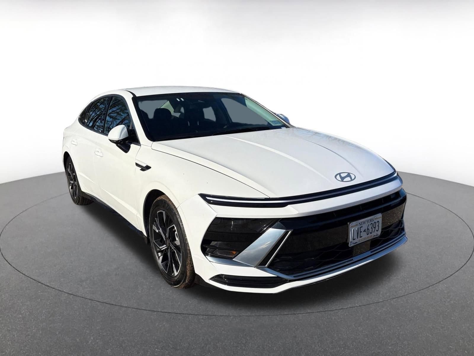 Thumbnail: 2025 Hyundai Sonata - 1