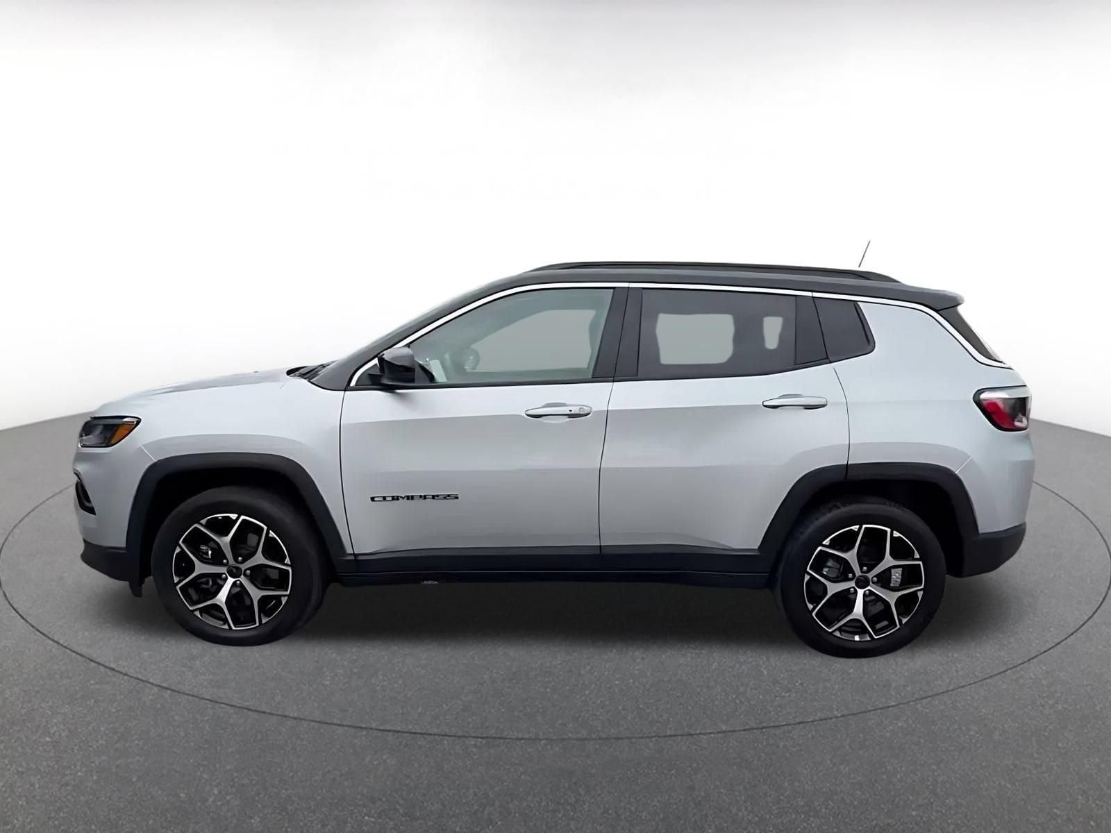 Thumbnail: 2025 Jeep Compass - 8
