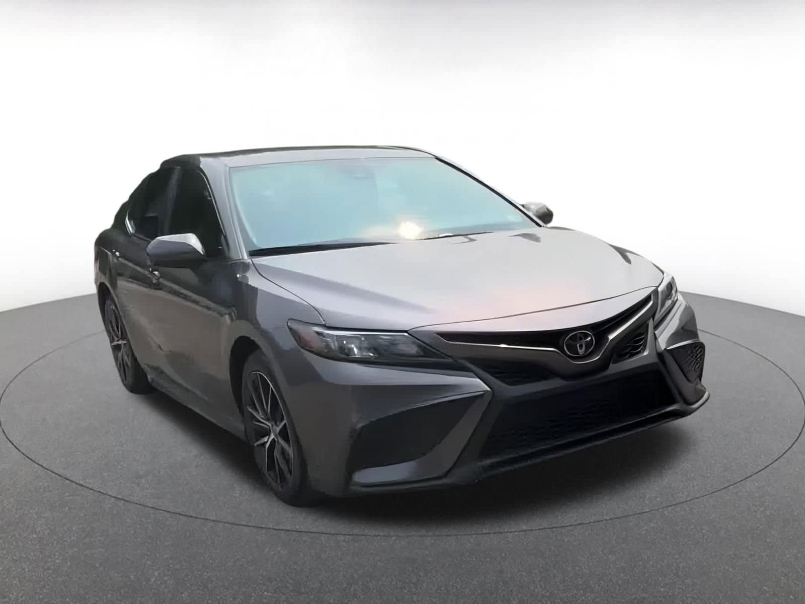 Thumbnail: 2024 Toyota Camry - 3