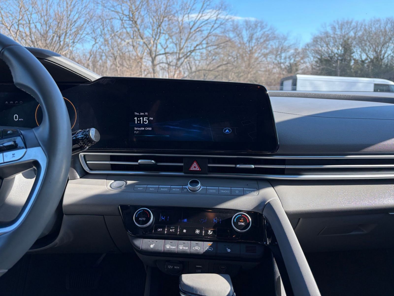 Thumbnail: 2025 Hyundai Elantra - 18