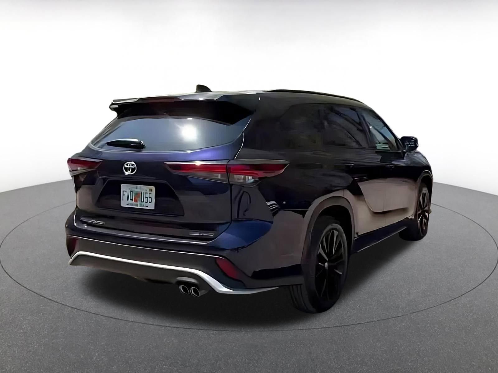 Thumbnail: 2025 Toyota Highlander - 12