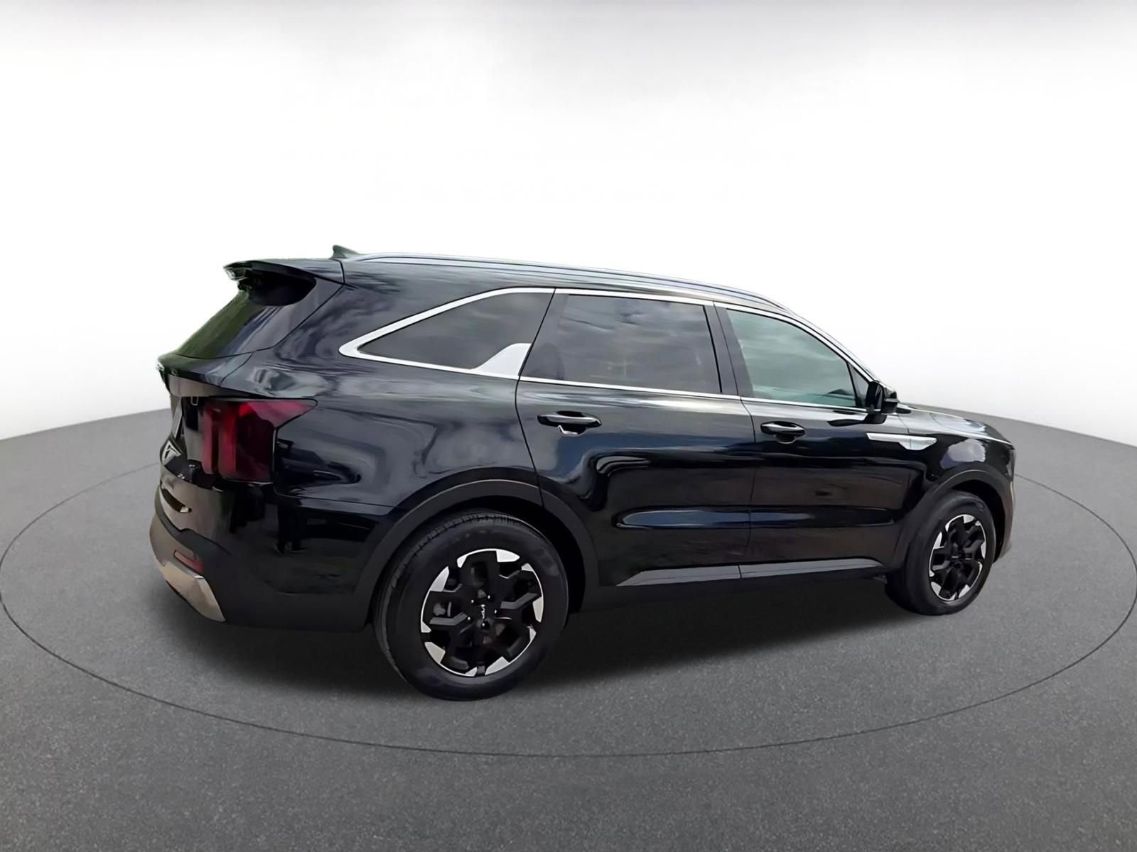 Thumbnail: 2024 Kia Sorento - 14