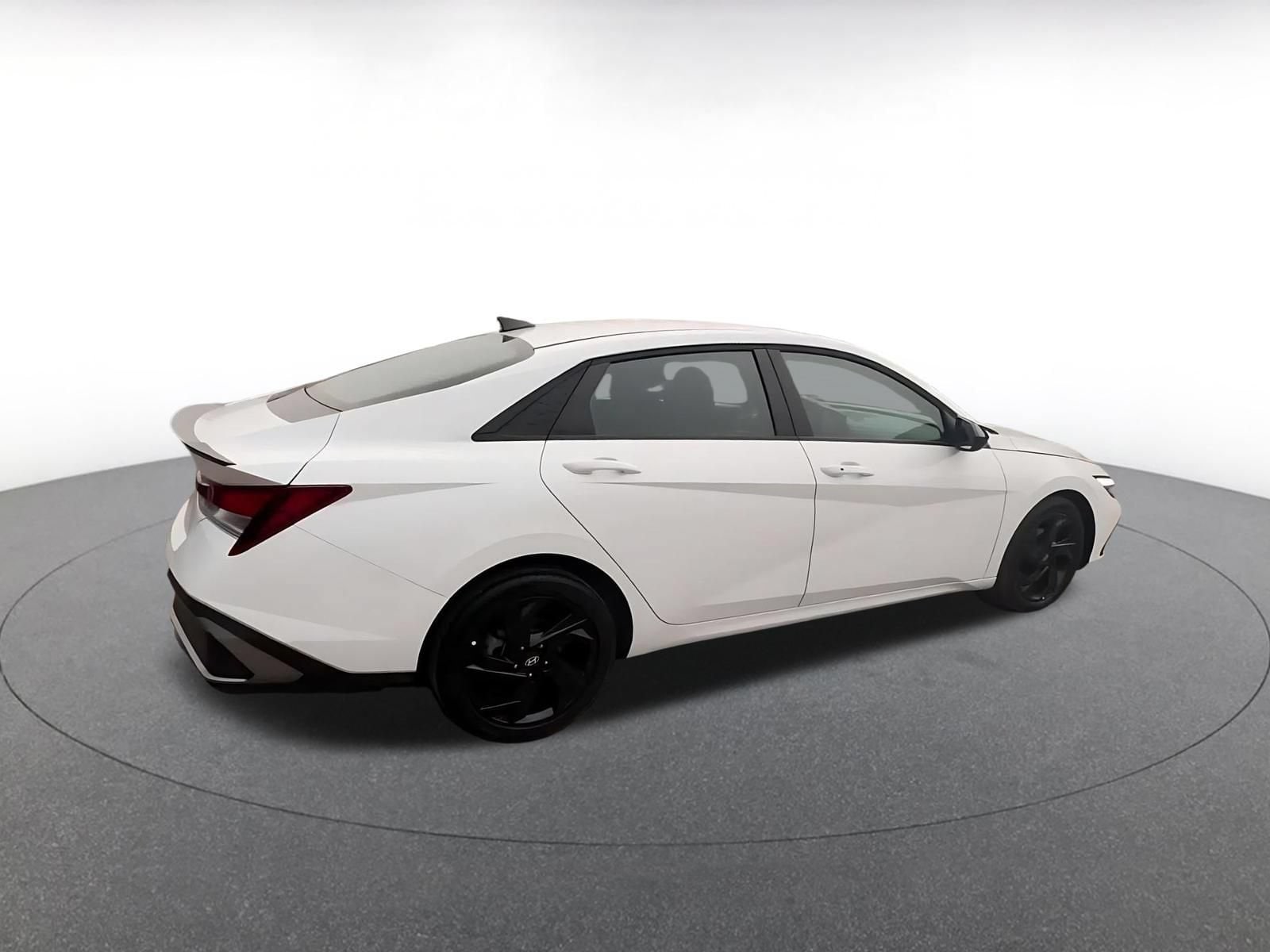 Thumbnail: 2026 Hyundai Elantra - 13