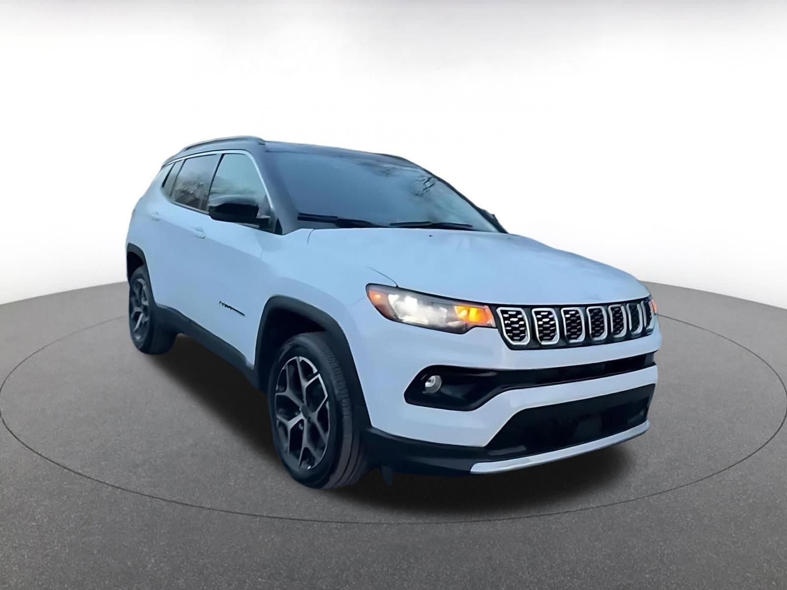 Thumbnail: 2025 Jeep Compass - 3