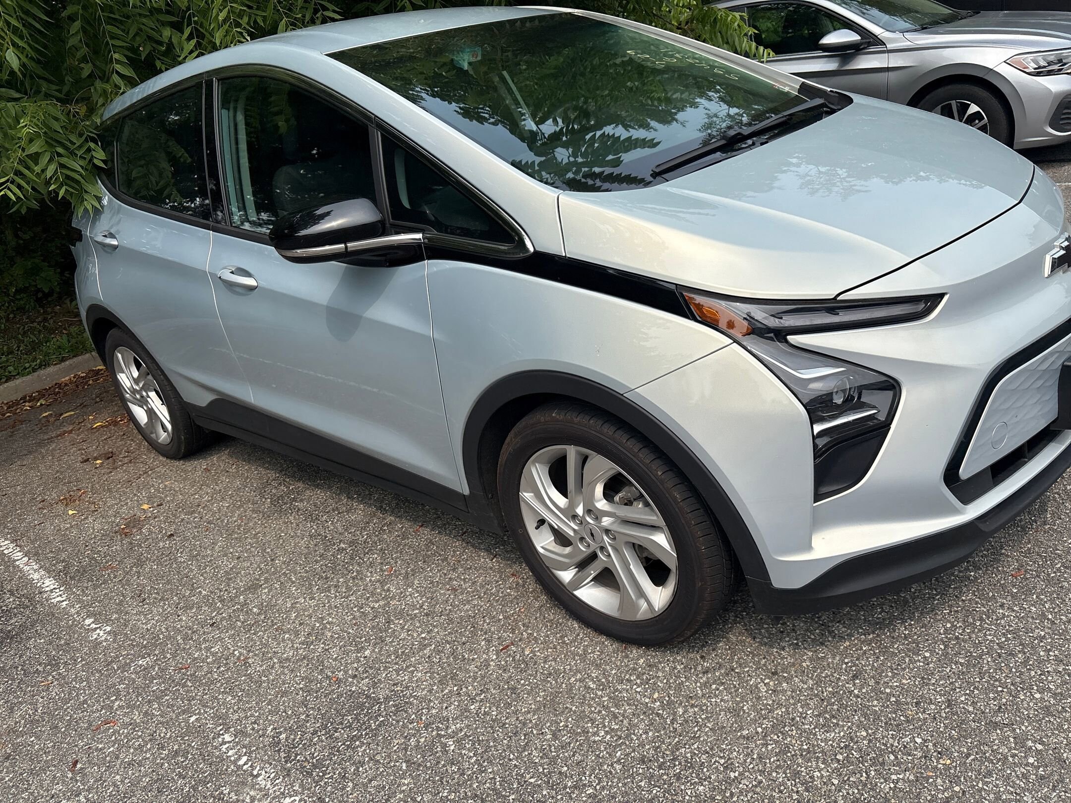 Thumbnail: 2023 Chevrolet Bolt EV - 3