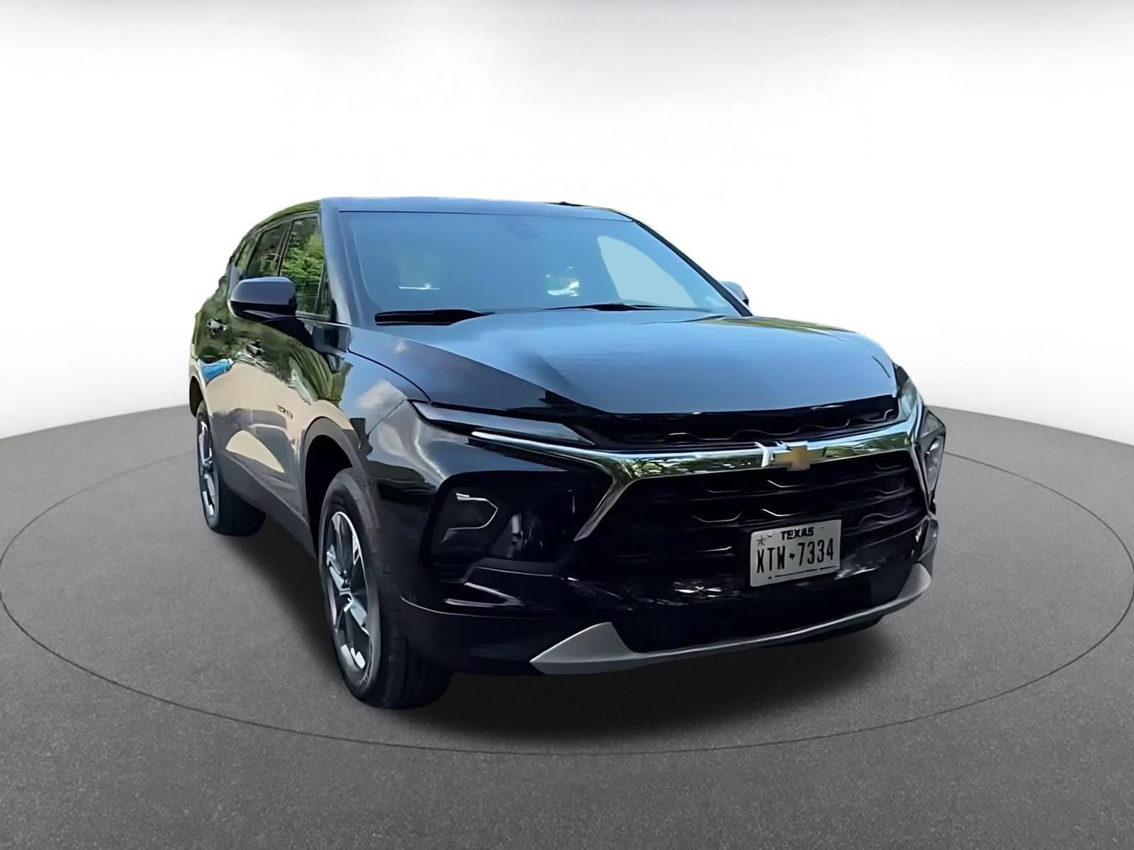 Thumbnail: 2026 Chevrolet Blazer - 3