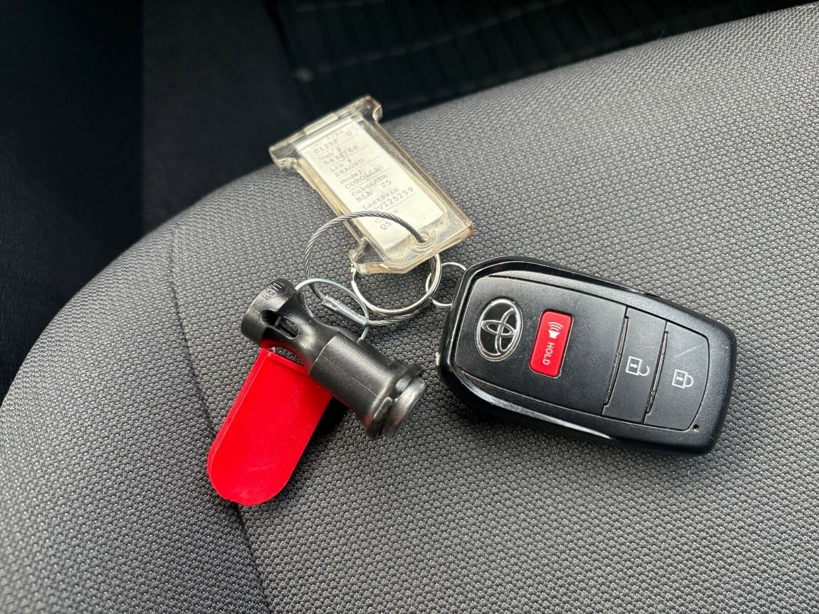 Thumbnail: 2025 Toyota Corolla Cross - 21