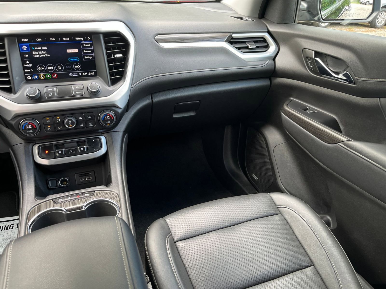 Thumbnail: 2023 GMC Acadia - 31
